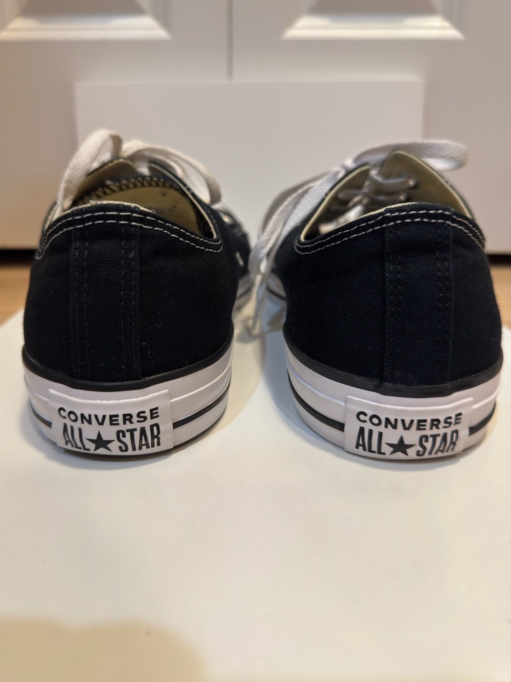 Converse Chuck Taylor All Star Low Black Men's 10 / Women's 12 - Picture 3 of 7